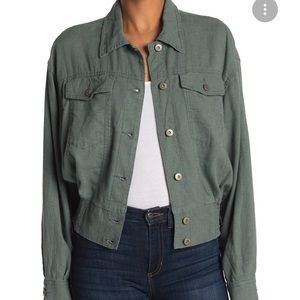 Supplies Sage green  jacket with front button pockets.
Large